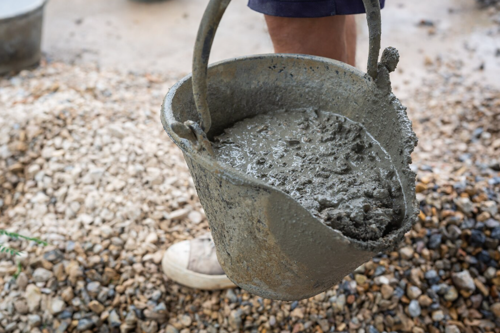 Réaliser du béton : Le guide complet pour des fondations solides