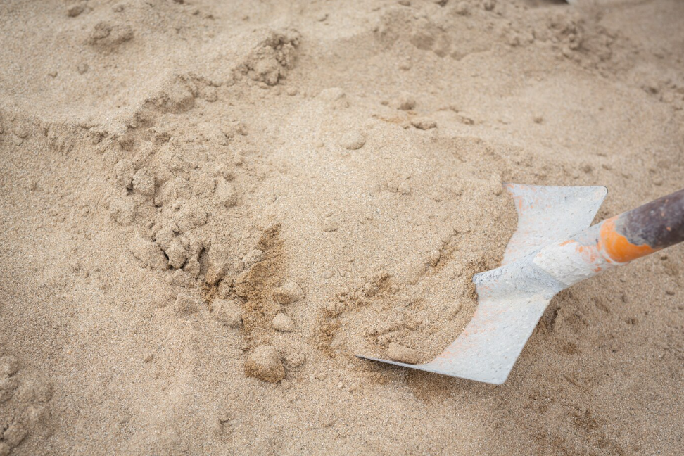 Comment poser du sable, selon son projet d&rsquo;aménagement extérieur ?